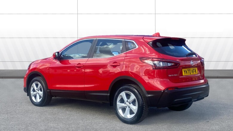 Nissan Qashqai 1.3 DiG-T Acenta Premium 5dr Petrol Hatchback